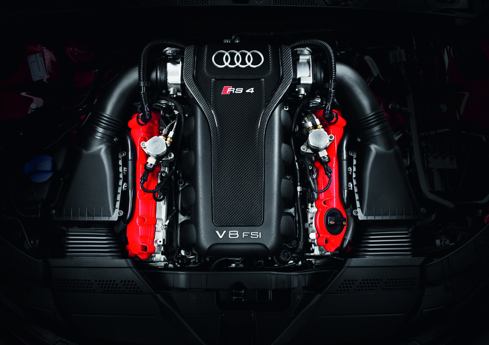 Audi RS 4 Avant /Motorraum