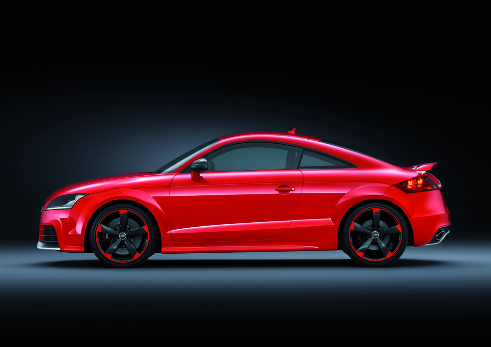 Audi TT RS plus/Standaufnahme