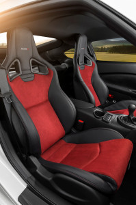 Neue Recaro-Schalen zieren den Innenraum des Nissan 370Z Nismo