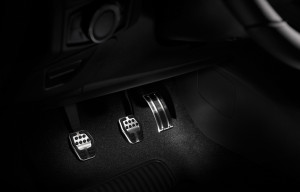 Sportliche Pedalerie: Der Ford Focus ST zeigt hochwertiges Interieur