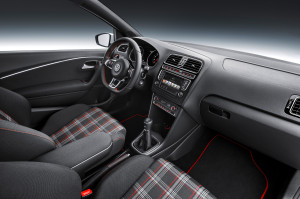 Im Interieur alles tutti: Auch der VW Polo GTI 6C geht kein Risiko ein