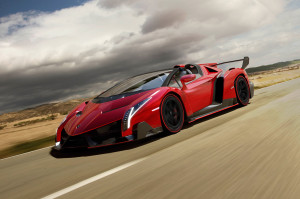 Eine Front zum Verlieben: Der Lamborghini Veneno Roadster ist eine echte Wucht
