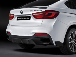 Knackiges Hinterteil dank BMW X6 M Performance Parts