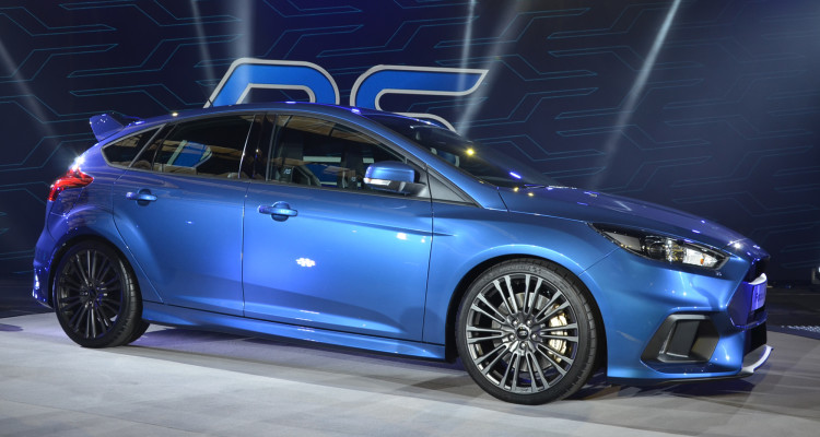 ford-focus-rs-mk3-premiere-reveal-2015-050