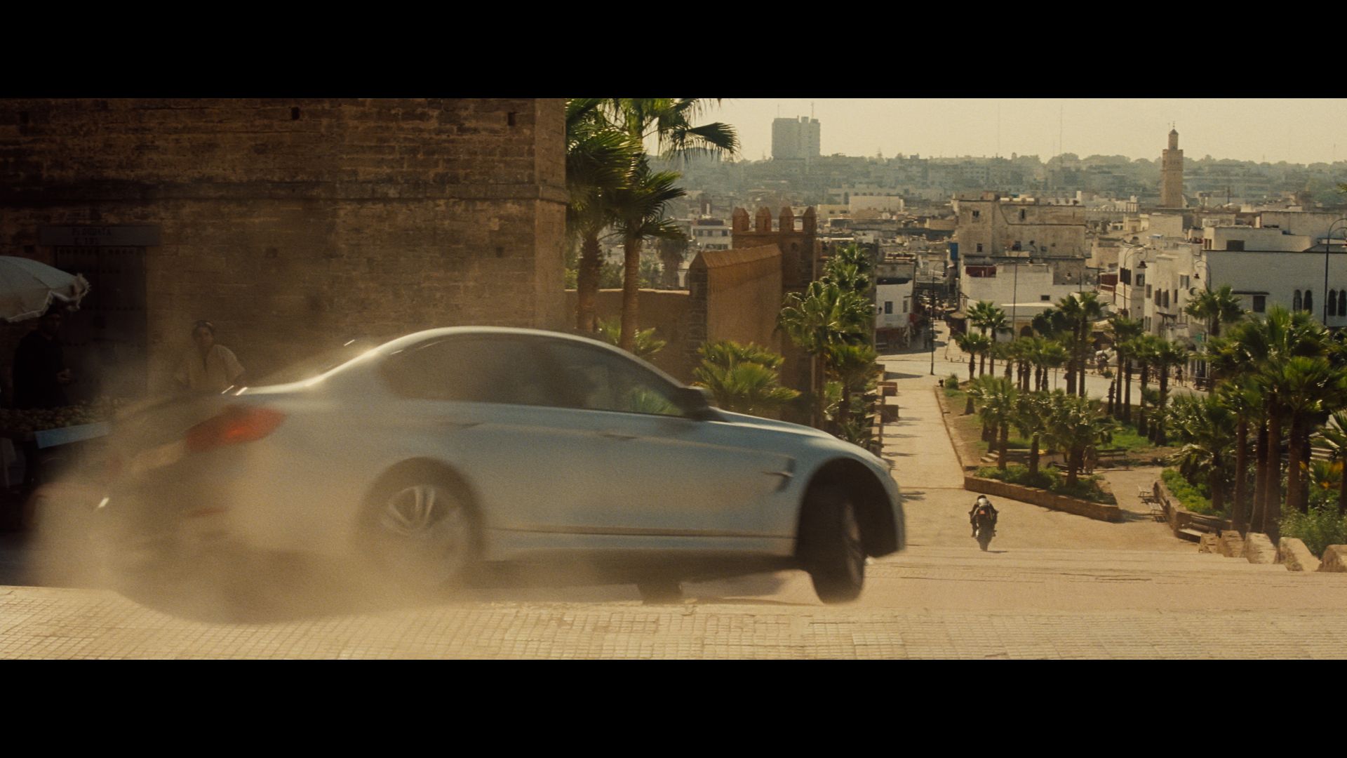 Geht auch mal quer: Der BMW M3 F80 in Mission Impossible 5 Rogue Nation.