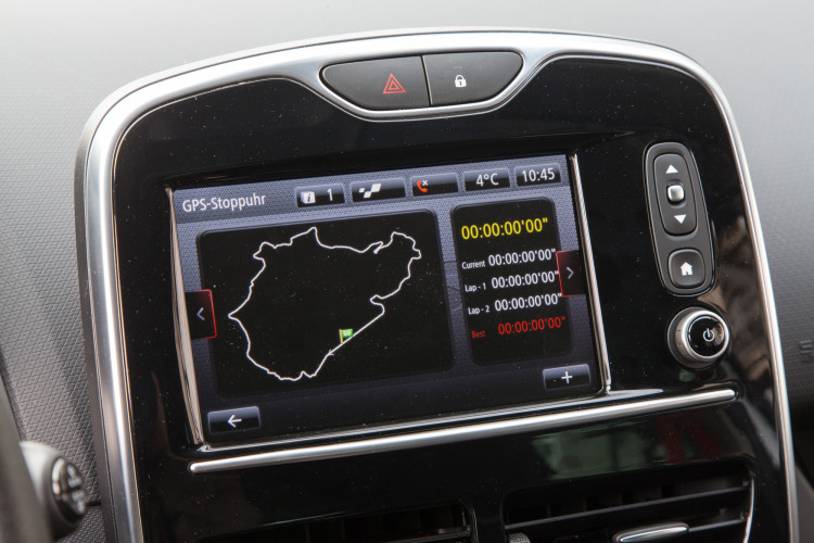 GPS-Zeitmesser im Renault Clio R.S. 220 Trophy